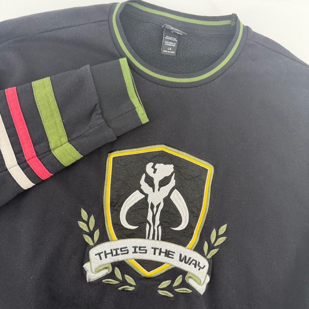Star Wars Our Universe Sweatshirt Mens LG Black Mandalorian This Is The Way